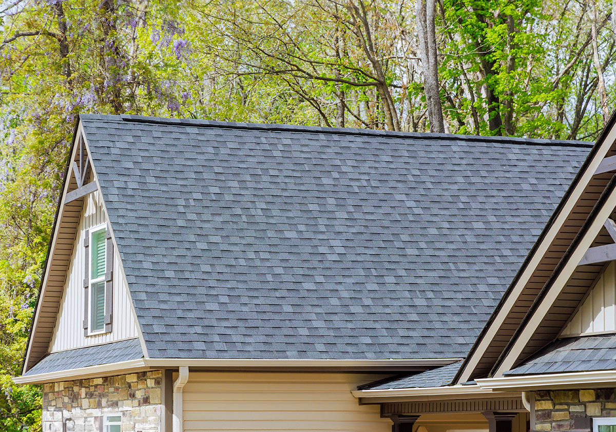 Beautiful Gray Shingles Roof in Pearland, TX