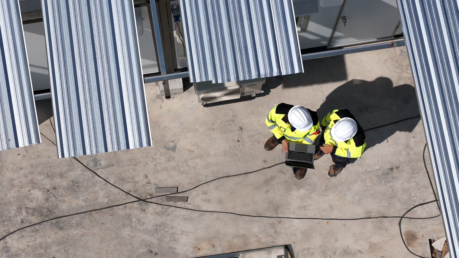 Raydiant Roofing Handymen Replacing Roof 