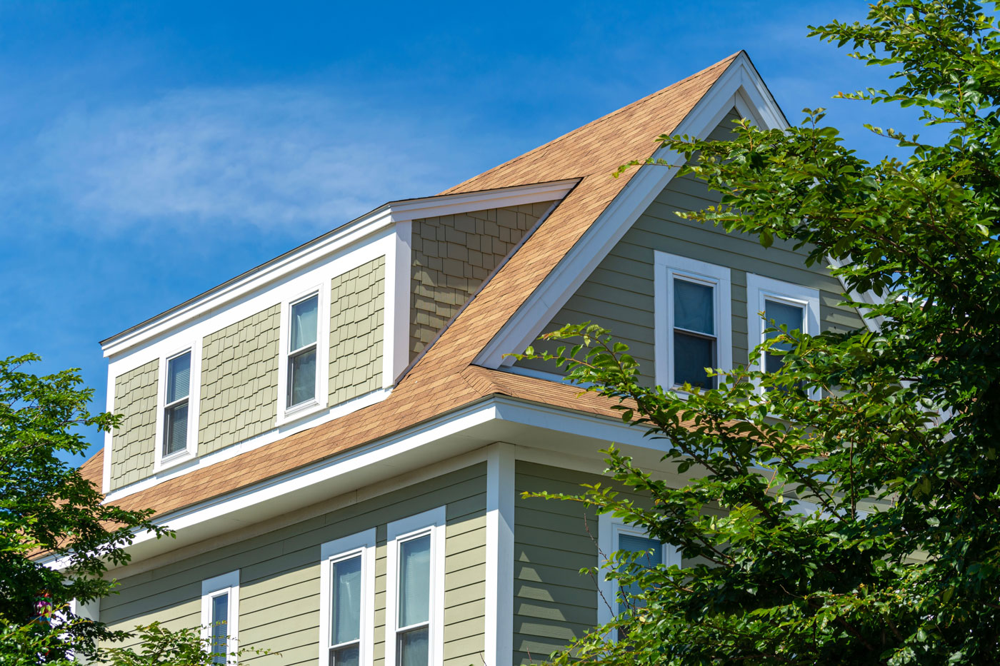 Raydiant Roofing Gutter Residential